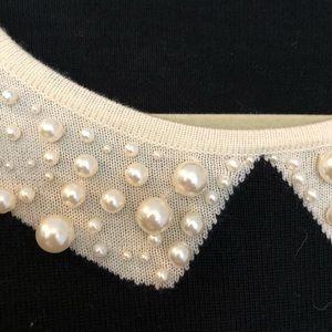 Merino wool sweater with pearl Peter Pan collar